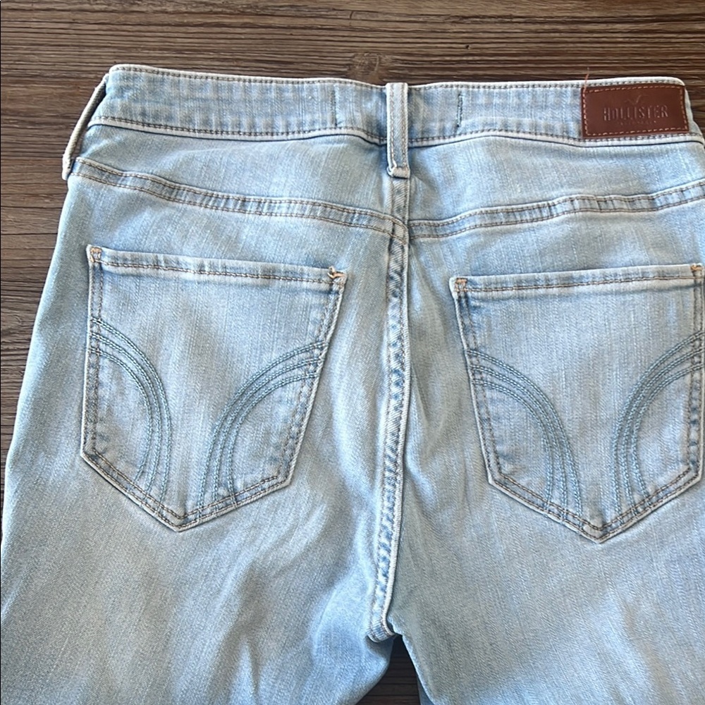 Hollister Light Blue Distressed Women's Jeans 28w - Picture 10 of 11